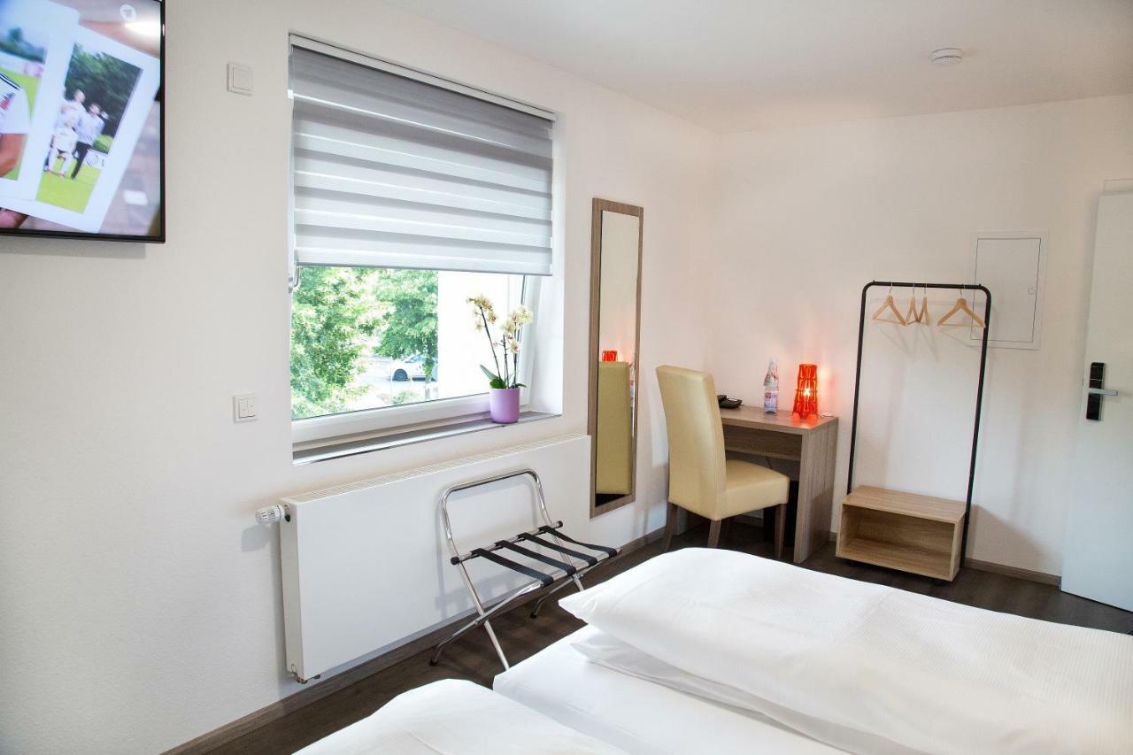 Sevendays Hotel And Boardinghouse Kirchheim Kirchheim  Extérieur photo